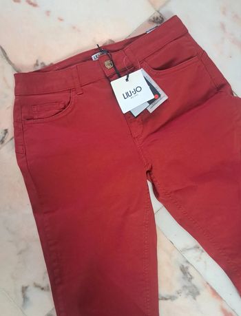 Liu Jo jean coupe bottom up T.40/42 neuf