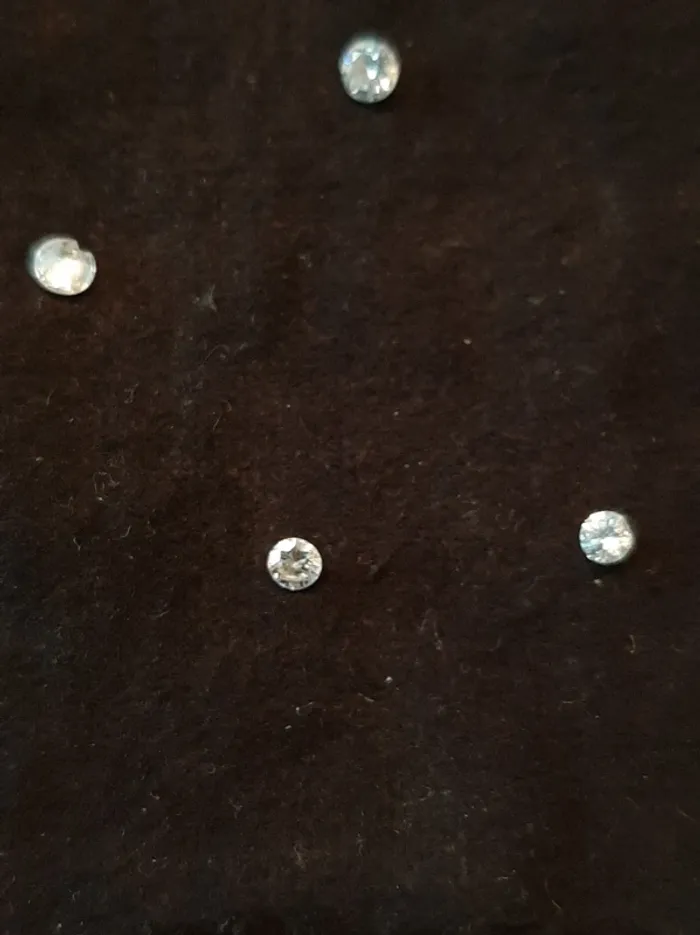 Plusieurs diamants, 2 saphirs et une émeraude - photo numéro 15