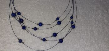 Collier bleu fantaisie