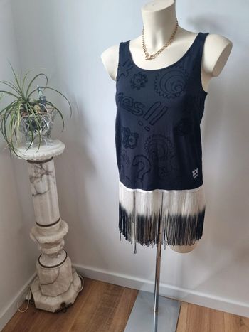 Debardeur desigual avec franges et velours