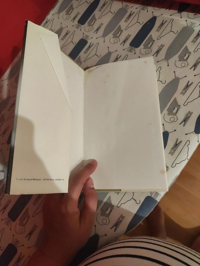 Livre "deux et la folie" - photo numéro 4