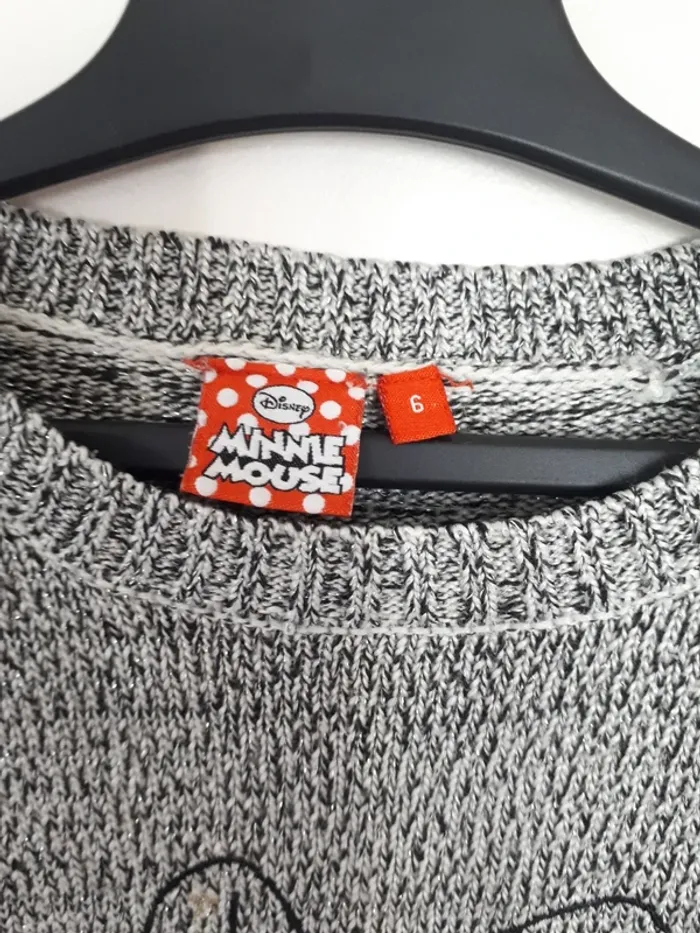 Pull minnie disney a paillettes 6 ans - photo numéro 3