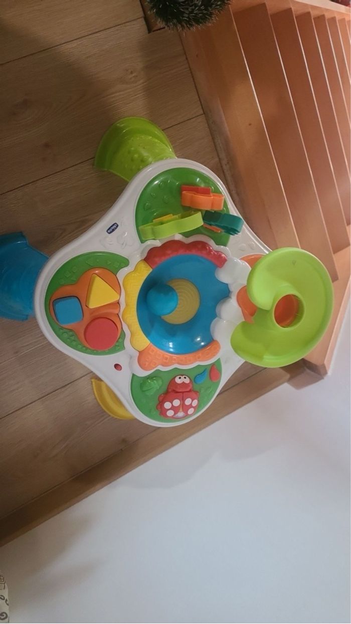Table d’éveil Chicco