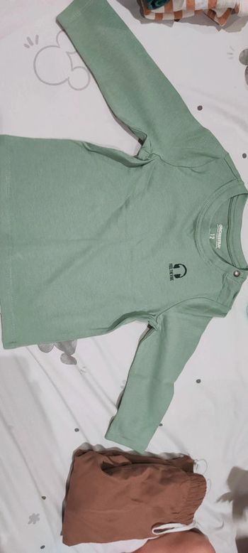 T-shirt manche longue 12 mois