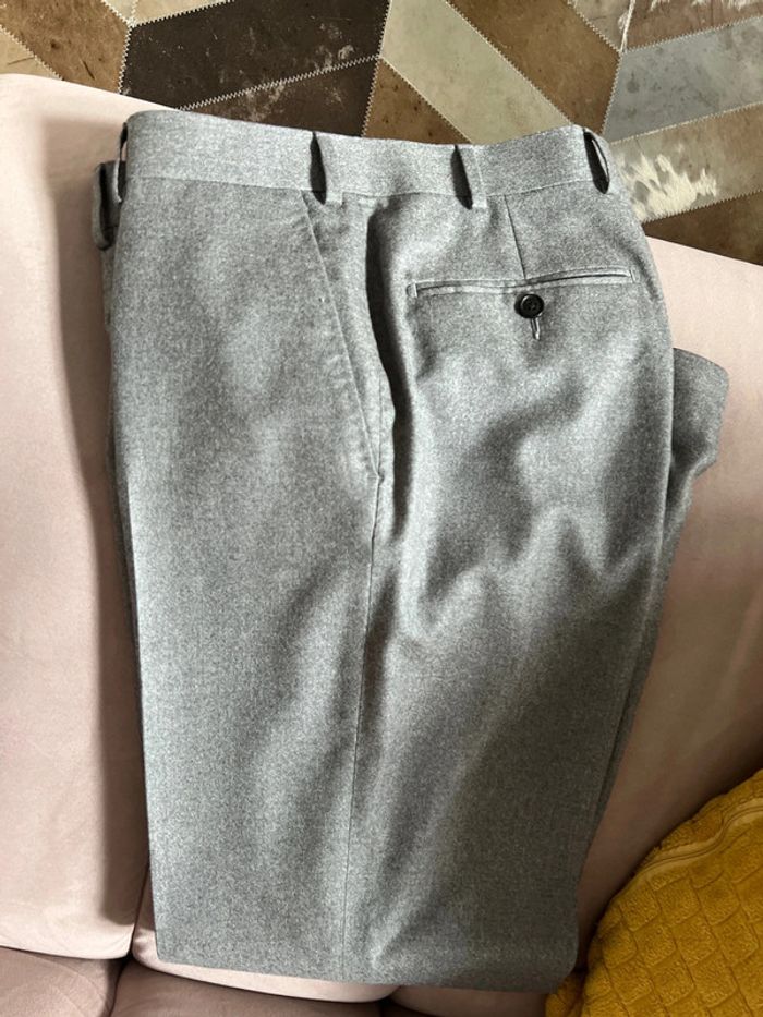 Tailleur pantalon gris clair veste croisée 6 boutons en laine et cachemire - Suitsupply - photo numéro 16