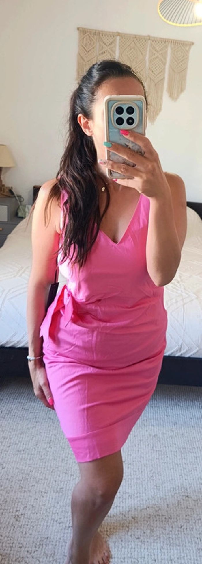 Robe de cérémonie Caroll 40 rose fuchsia neuve mariage événement - photo numéro 3