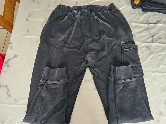 Jogging homme - photo numéro 3