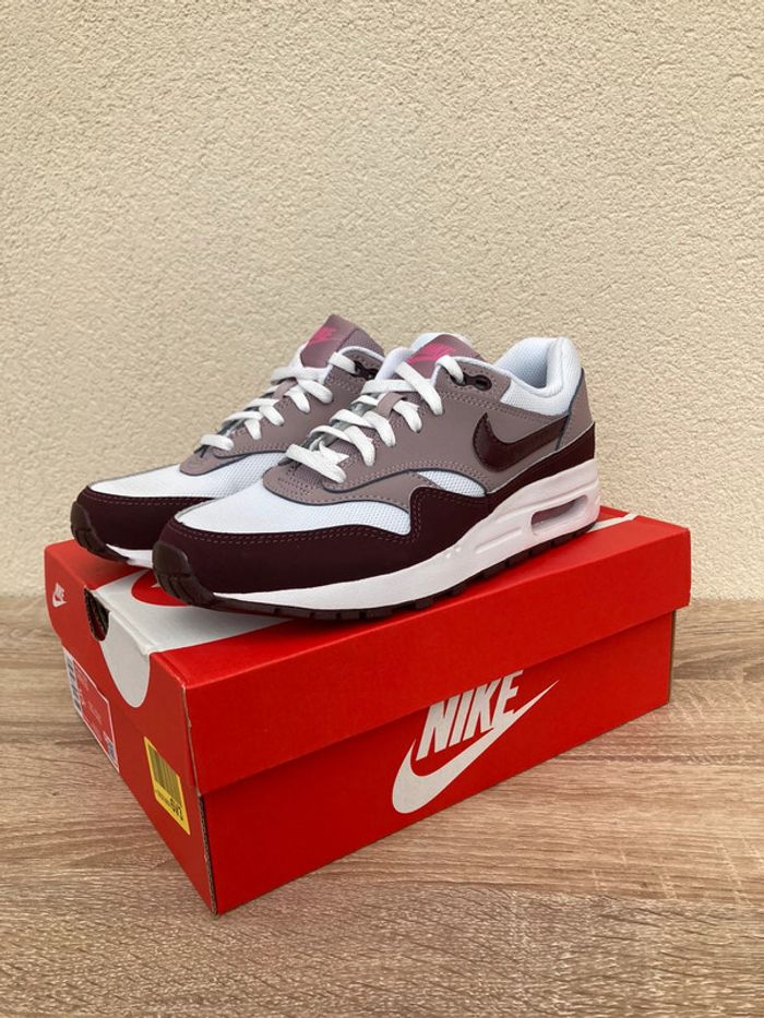 Baskets Basses Nike Air Max 1 Burgundy - Taille 37,5 - photo numéro 6