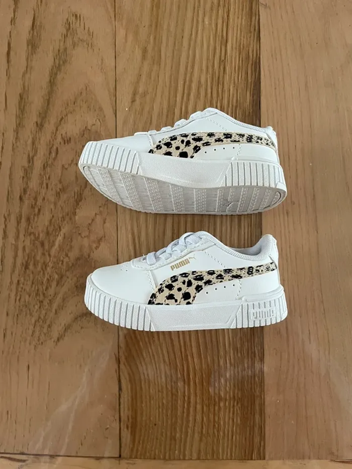 👟 Baskets Puma fille blanches léopard – Taille 21 🐆 - photo numéro 2