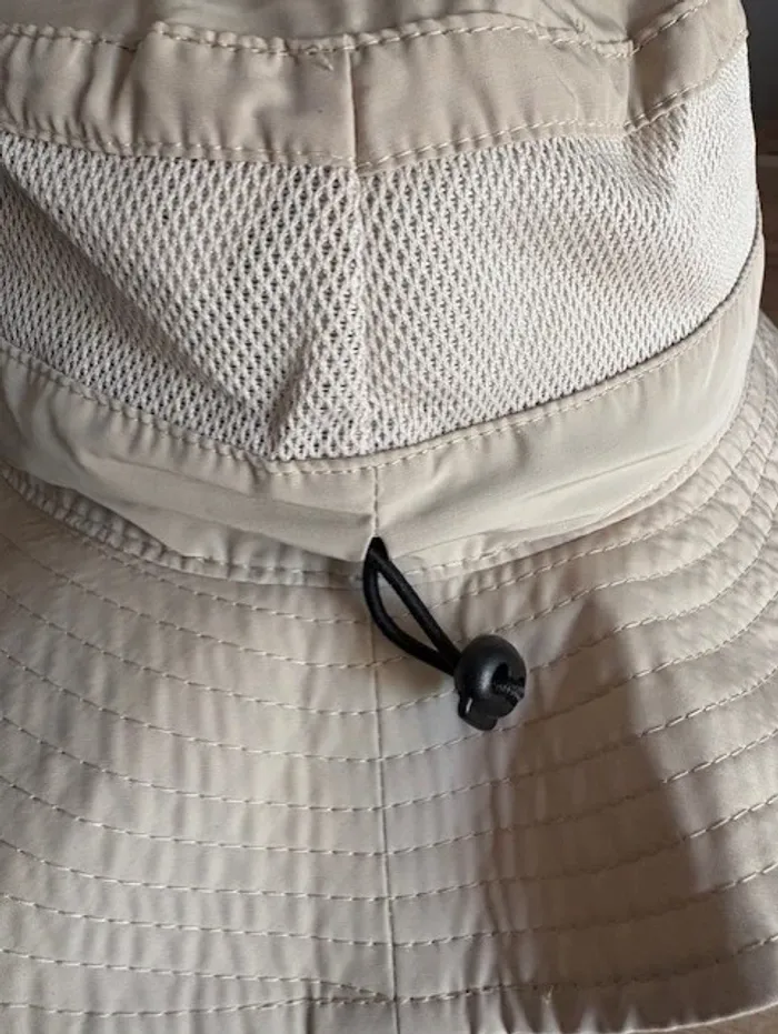 chapeau de loisir beige - photo numéro 5