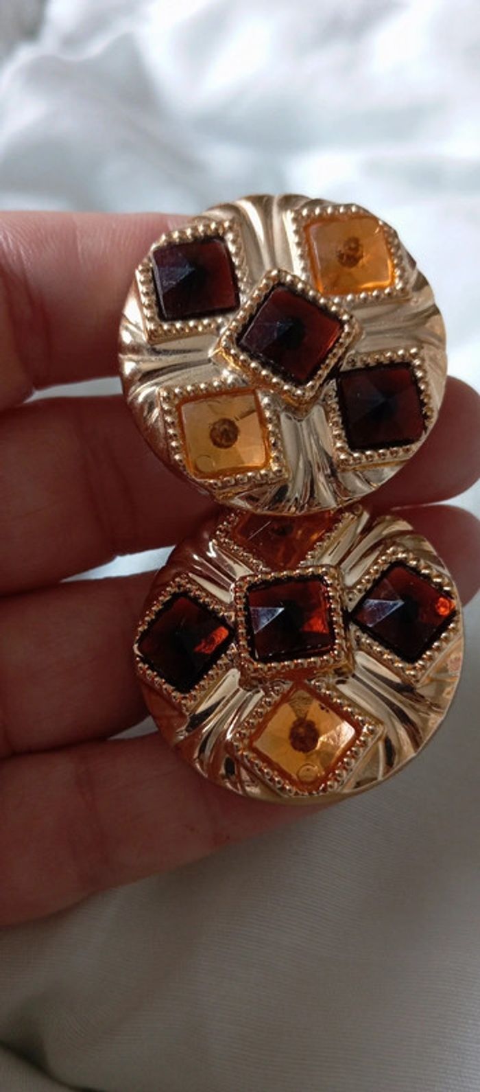 Clips d'oreilles plastique - photo numéro 3