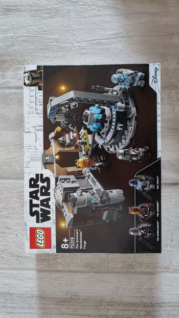 Lego Star Wars 75319 La forge mandalorienne de l'Armurière