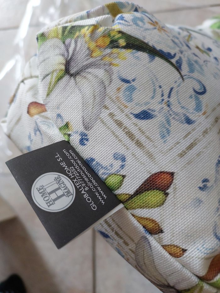 Coussin  decoratif - photo numéro 4