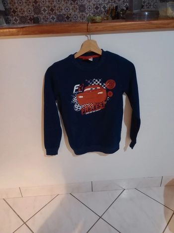 Sweat garçon 10 12 ans licence cars c51