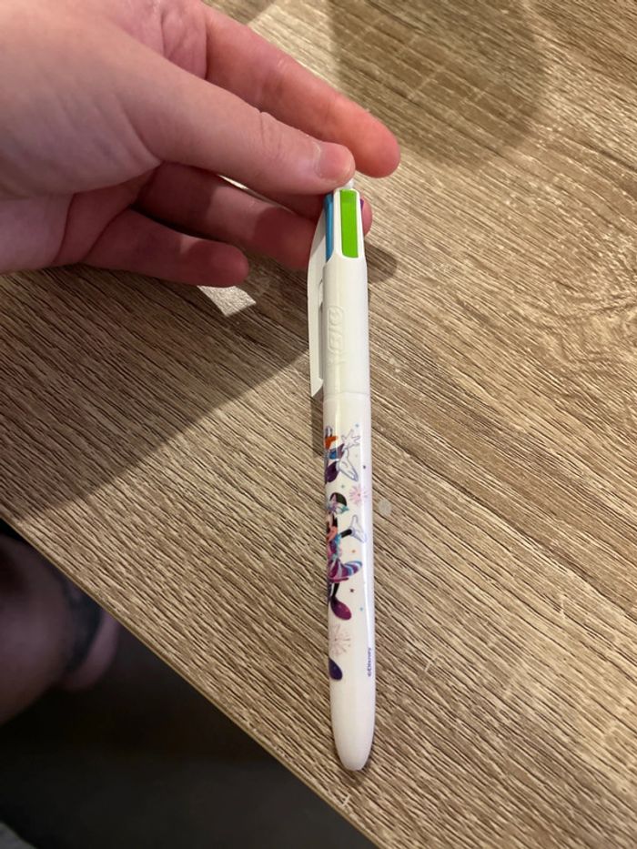 Bic 4 couleurs  Disney - photo numéro 3