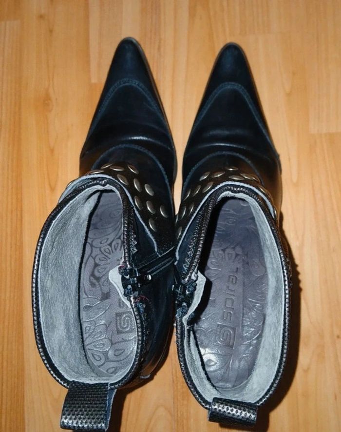 Bottines Spiral pointure 39 - photo numéro 4