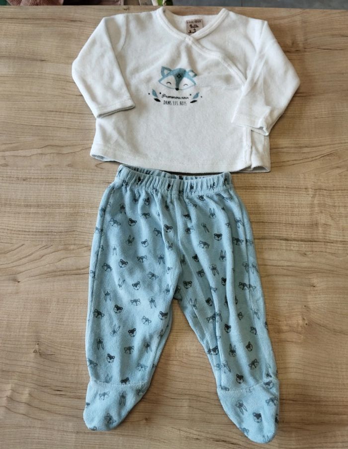 Pyjama 3 mois - photo numéro 2