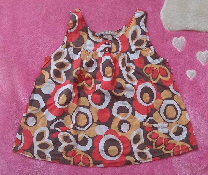 T-shirt Vinyl Fraise taille 4 ans en très bon état