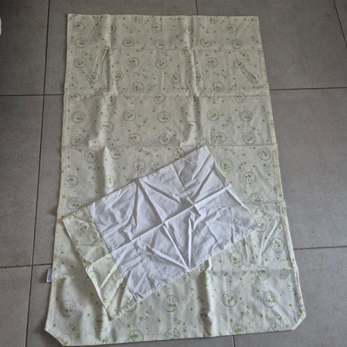 Parure de lit bébé housse + taie 120x77