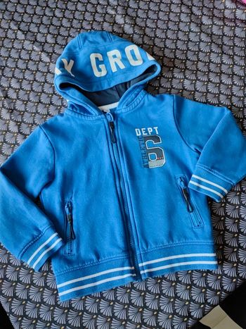 Gilet zippé bleu 5ans