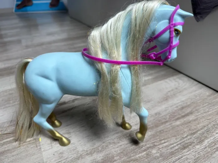 Cheval bleu - photo numéro 2