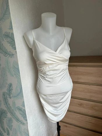 Robe moulante blanche sans manches– Taille S – Boutique bohème