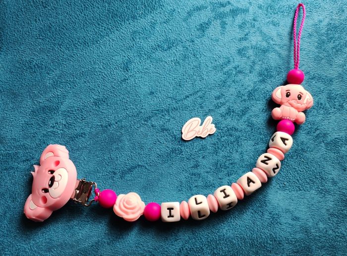 Attache tétine personnalisée - photo numéro 4