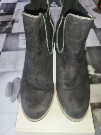 Boots Chelsea à talons pointure 38