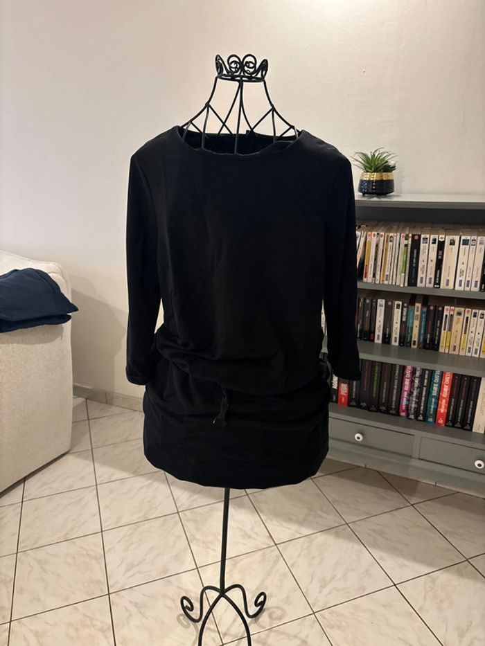 Robe noire