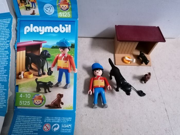 Playmobil 5125 Chiens et fermier