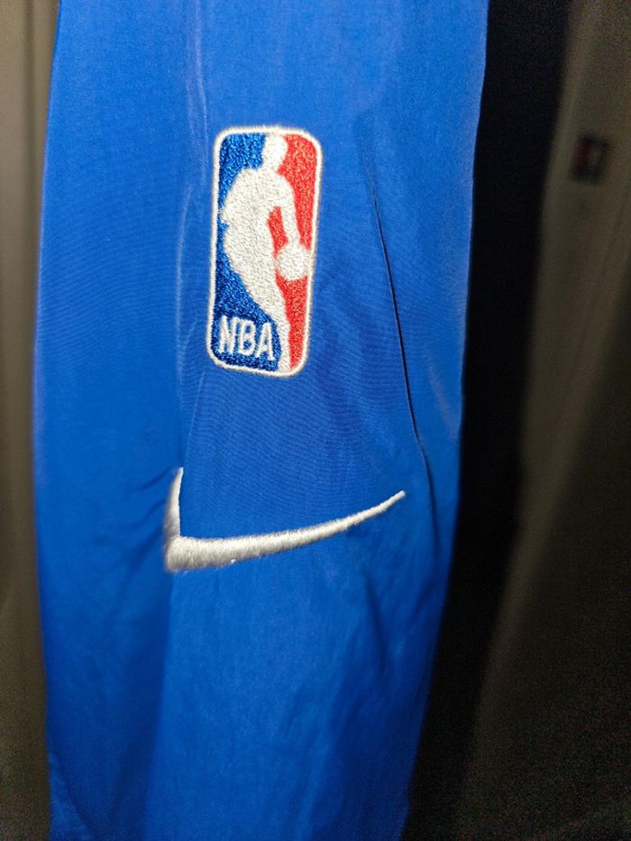 🔥Veste Cleveland Cavaliers 🐎 Taille S 🏀 - photo numéro 3