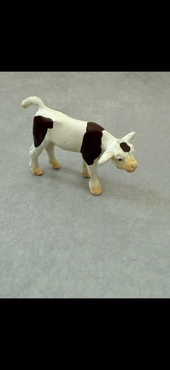 Figurine Veau Schleich