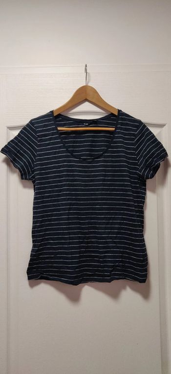 T-shirt mc marine et blanc Kiabi 42