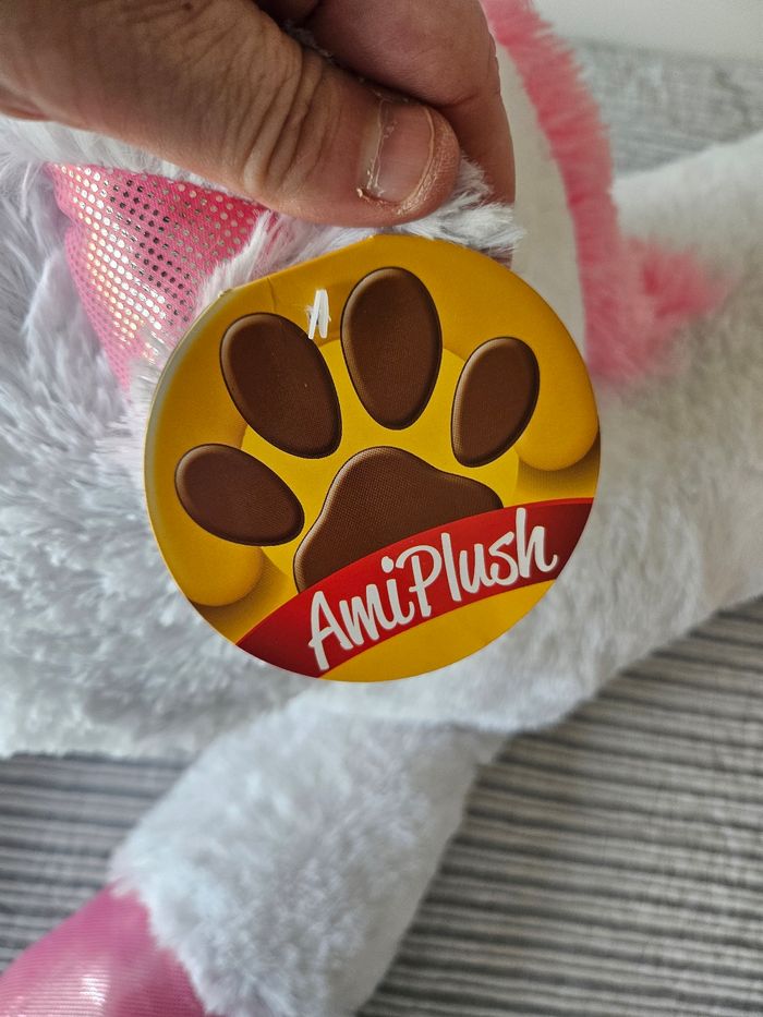 Énorme licorne en peluche - photo numéro 5