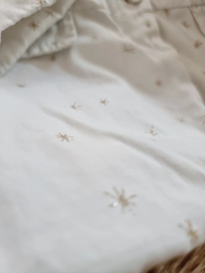 Manteau veste léger blanche étoiles dorées 12mois bébé fille - photo numéro 2