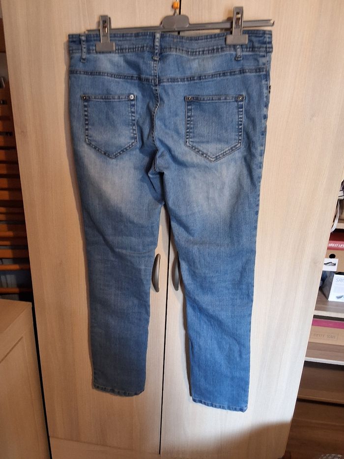 Jean bleu clair - photo numéro 2