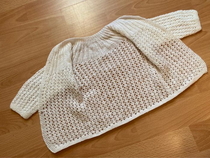 Joli gilet blanc bien chaud T. 6-12 mois mixte TBE - photo numéro 3