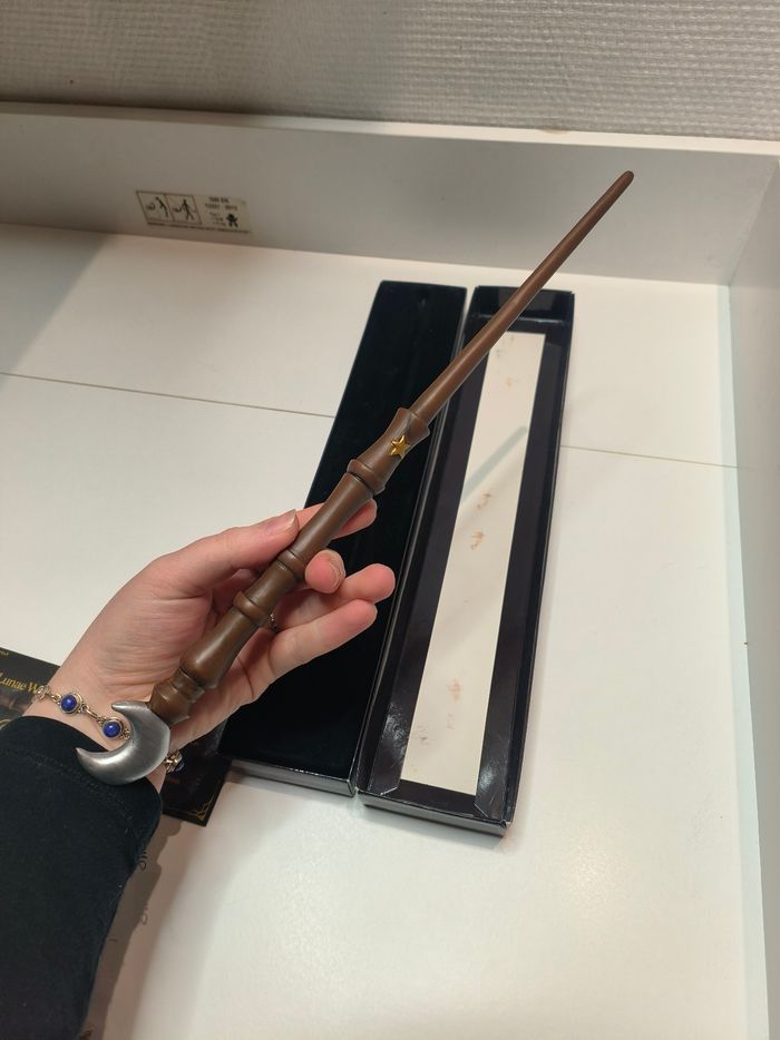 Baguette magique lune - photo numéro 5