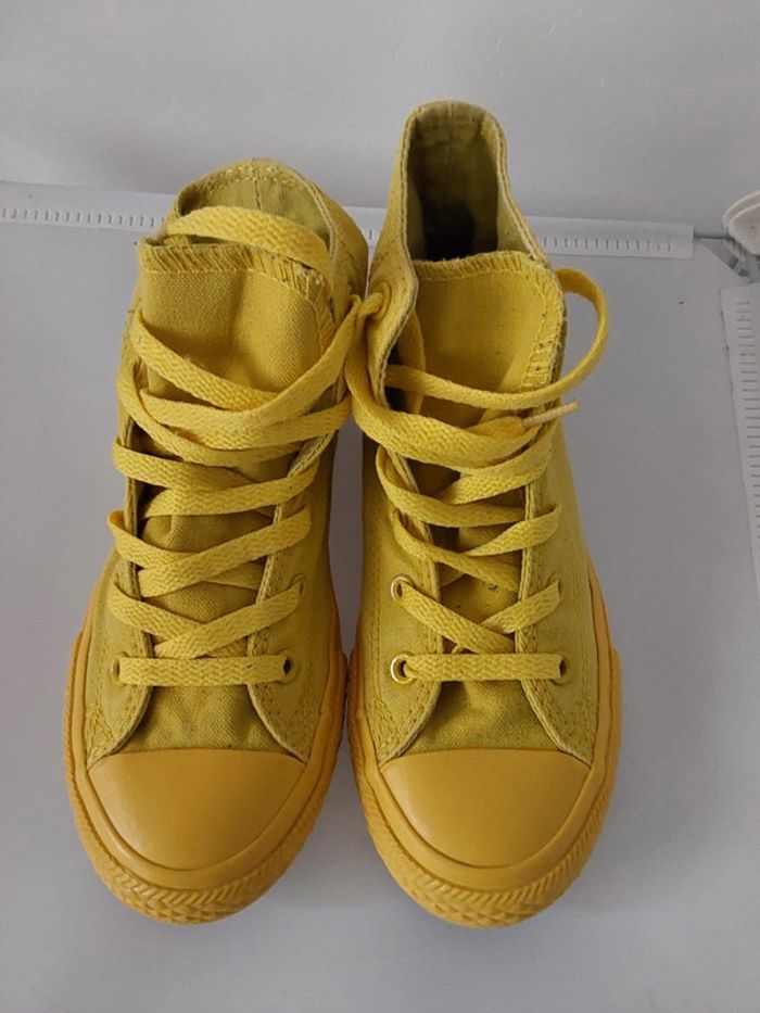 Basket converse pointure 33 - photo numéro 2
