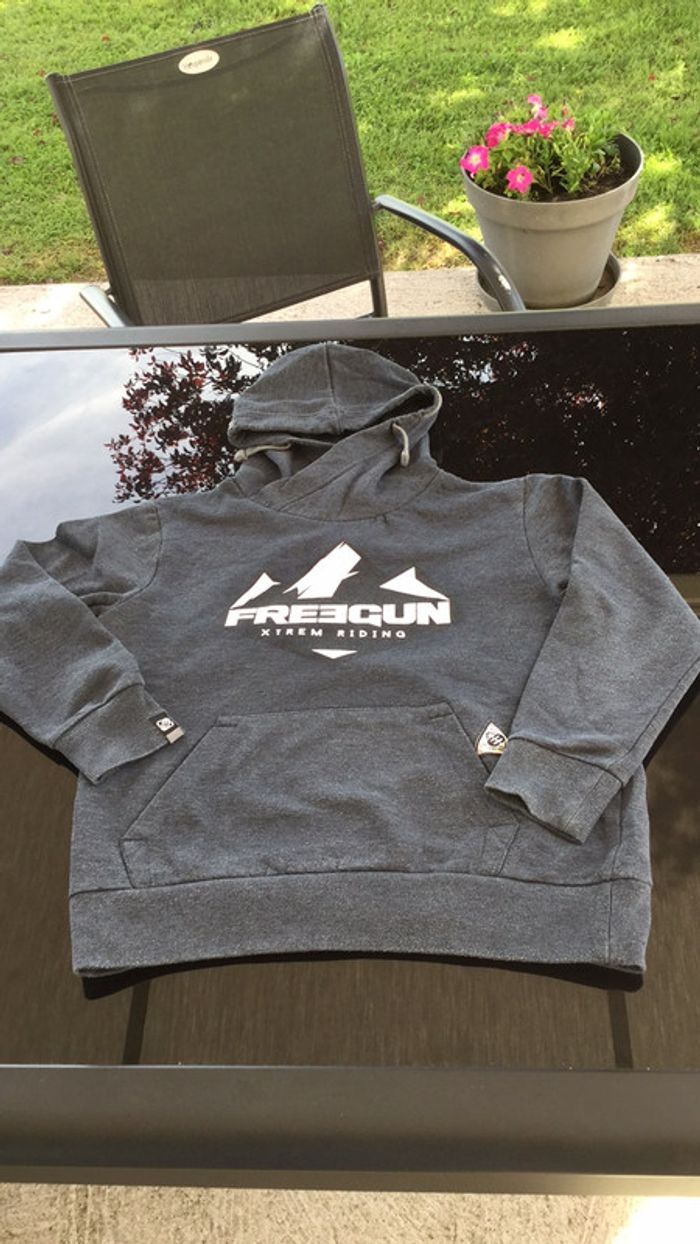 Sweat à capuche 10ans Freegun