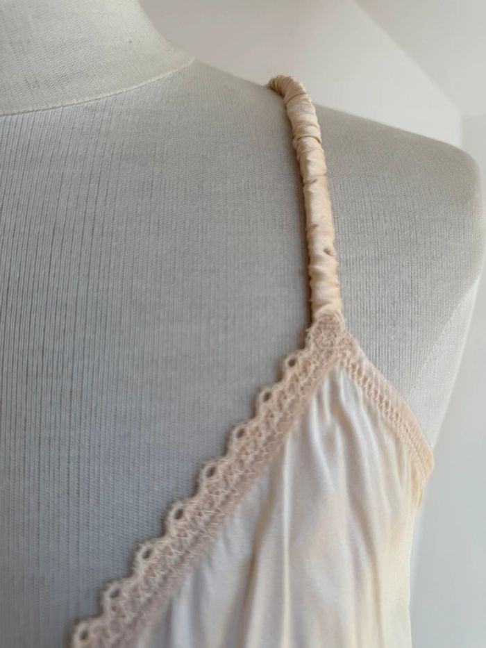 Superbe Caraco avec dentelle en soie 🌸 42 XL - photo numéro 3