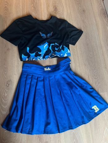 Ensemble bleu jupe et t shirt S
