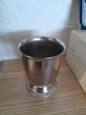 Gobelet métal