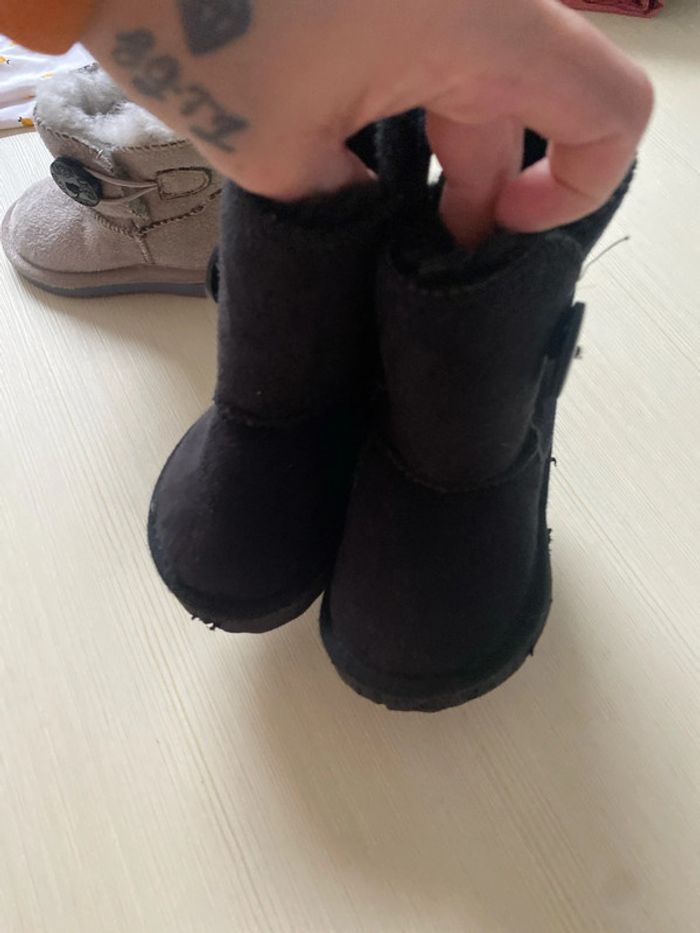 Chaussures bébé deux paires - photo numéro 5