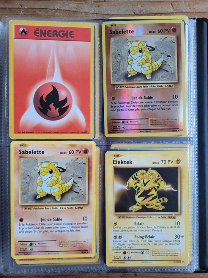 Vends lot de 60 cartes pokemon (5 sont italiennes) - photo numéro 7