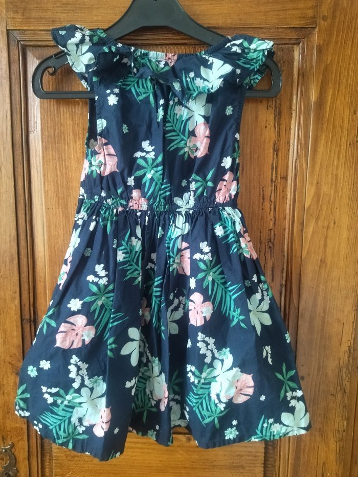 Robe été quasi neuve 5 ans Kiabi - photo numéro 3