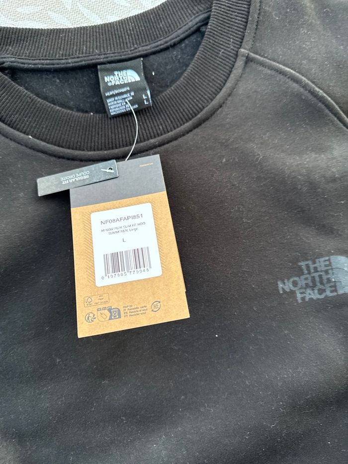 Neuf pull The Noth Face taille L noire - photo numéro 3