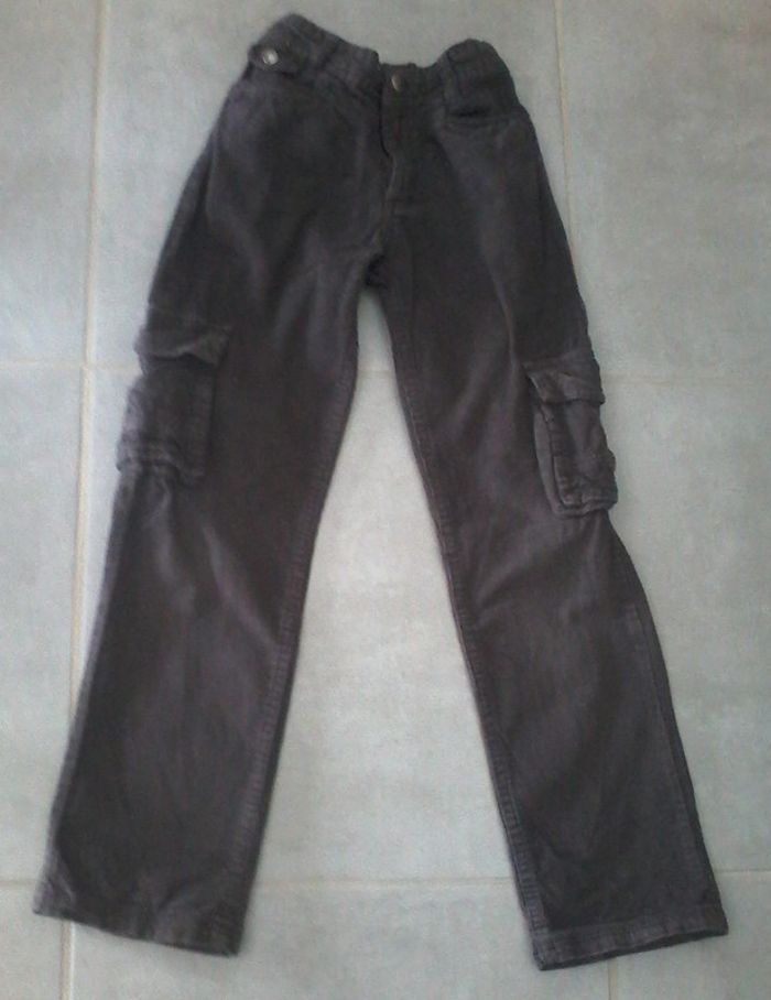 ¨Pantalon velours garçon 8 ans - photo numéro 1