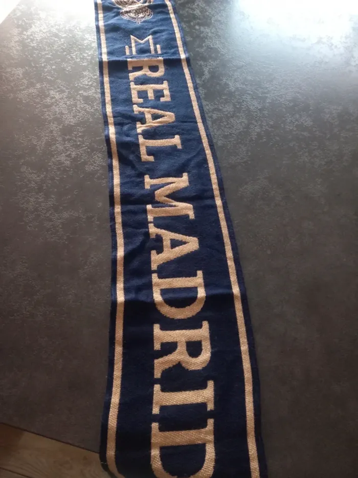 Écharpe real Madrid