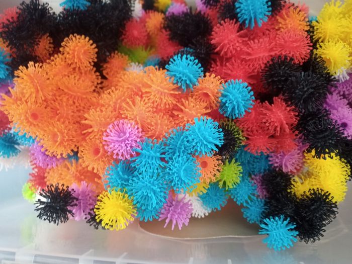 2 boîtes de Bunchems - photo numéro 2